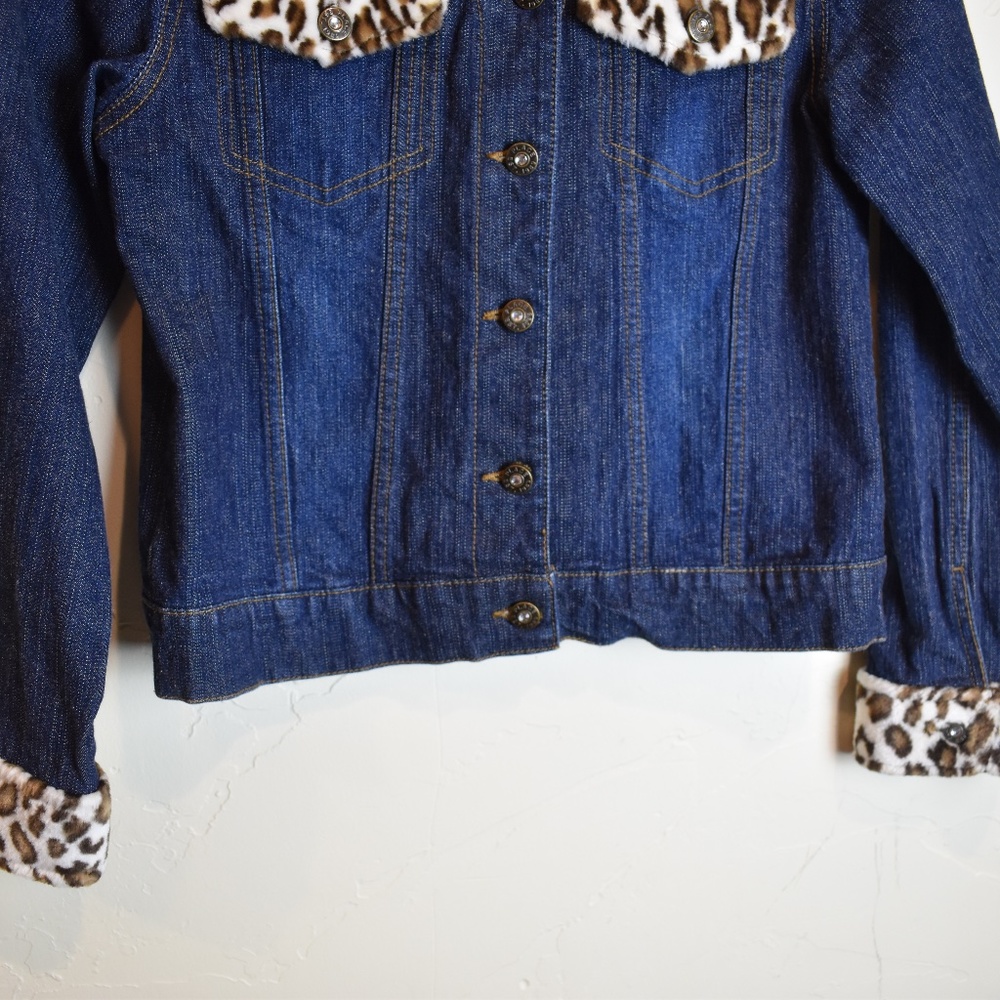 The Children's Place Denim Blue Top! - Picture 11 of 11